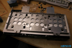Aluminium Konstruktion auf LianLi Q25B Montageblech montiert