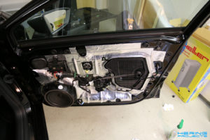 Seat Leon 5F Türen dämmen Beifahrertür fertig gedämmt